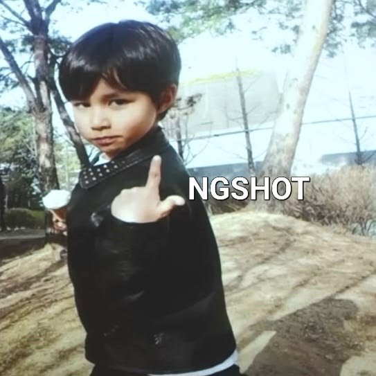 Lngshottiie's tweet photo. #swag https://t.co/Ov0aq4TPqF
