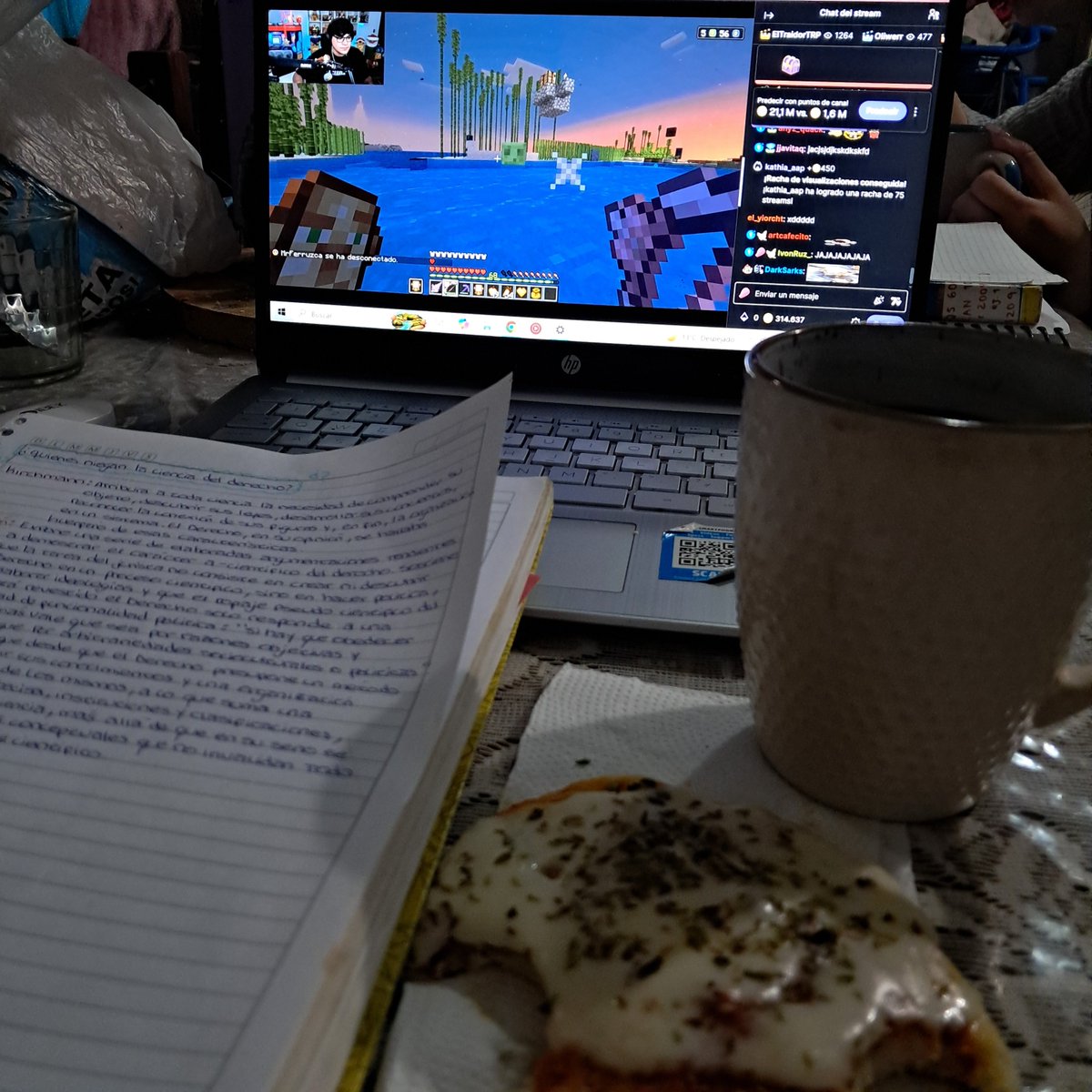 catfirox's tweet photo. esa amiga que se sobreestimula haciendo mil cosas al mismo tiempo https://t.co/I6ebkJxS3B