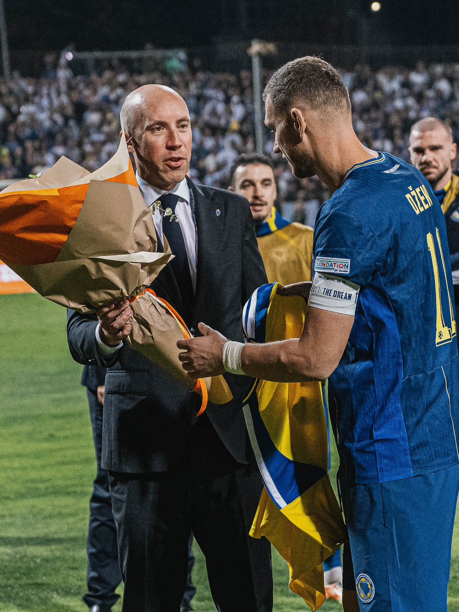 svenskfotboll's tweet photo. 🇸🇪🤝🇧🇦 https://t.co/1PcGRz3vOD