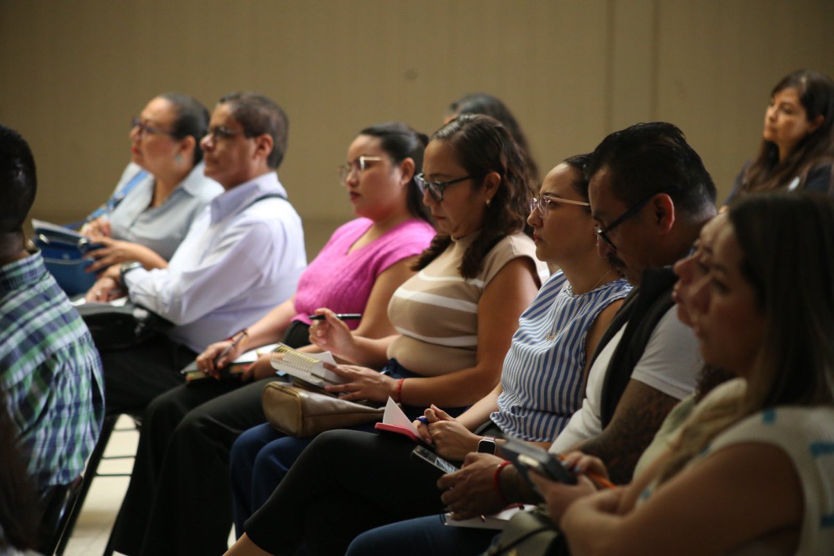 derechosgente's tweet photo. Capacitar y acompañar fortalece la inclusión laboral. 🤝
Con 29 entes de la Administración Pública Estatal, avanzamos hacia espacios de trabajo más inclusivos y con acciones concretas.
#PersonasConDiscapacidad #InclusiónLaboral #GobiernoDeLaGente https://t.co/GKXPWLQx8P