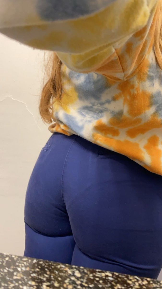 PlayboyBrooke69's tweet photo. i love my work pants… i wonder if the guys at work do too…? #nsfw #nsfwtwt #sext #thong #horny https://t.co/WvDqaJJCCn