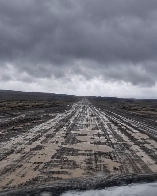 Mario768212's tweet photo. Así de intransitable está el tramo de "Los 73 Malditos" Ruta 40, Santa Cruz, tramo entre Gobernador Gregores y Tres Lagos
No se puede ni circular por ahí. Ruta abandonada por años. https://t.co/lOgvLCEO05