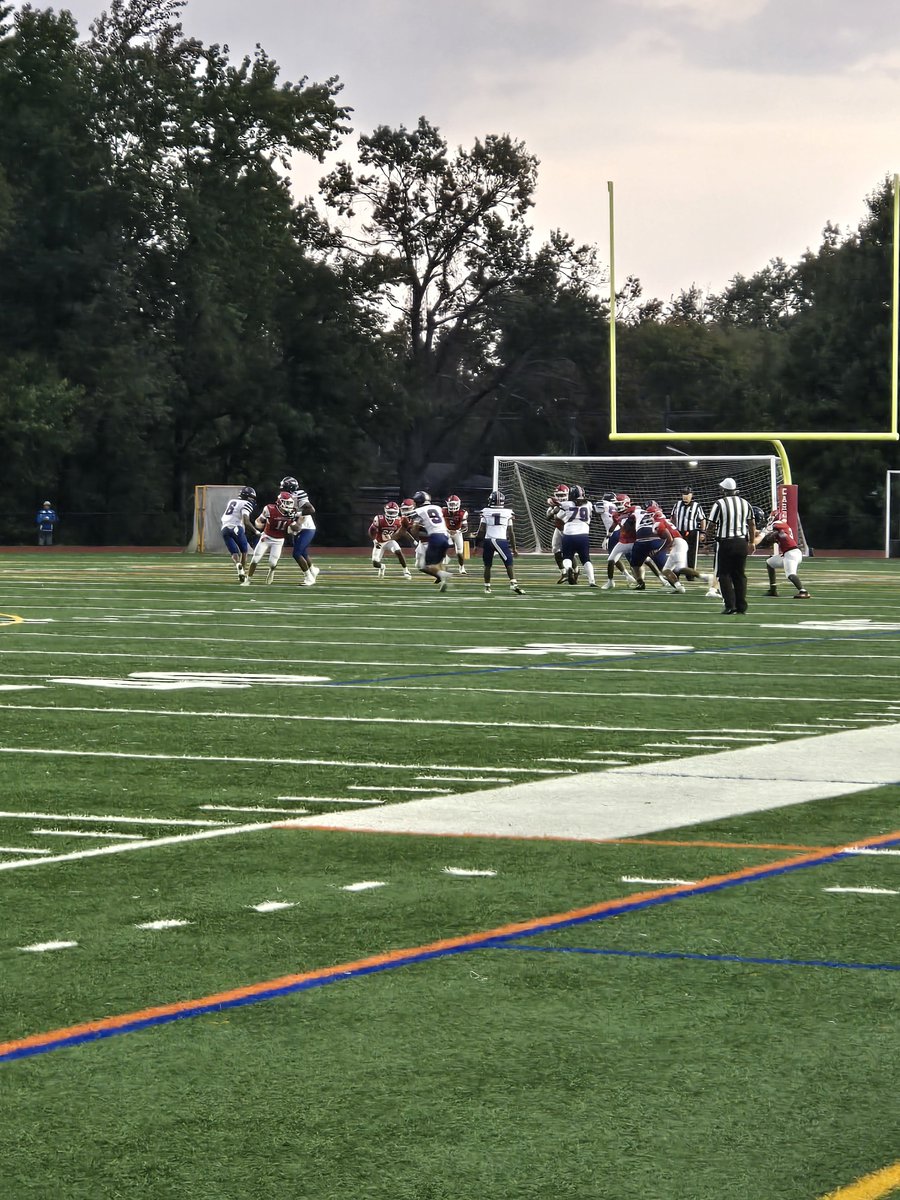 dadamltps's tweet photo. Your @CardinalsLHS 2026 Homecoming Game is underway now! Come out to support your LHS Cardinals!! HoCo court will be announced at halftime. Go Cards!! @LTPS1 @LTPSAthletics #LTPSThisIsUs https://t.co/TnUEI7F0de