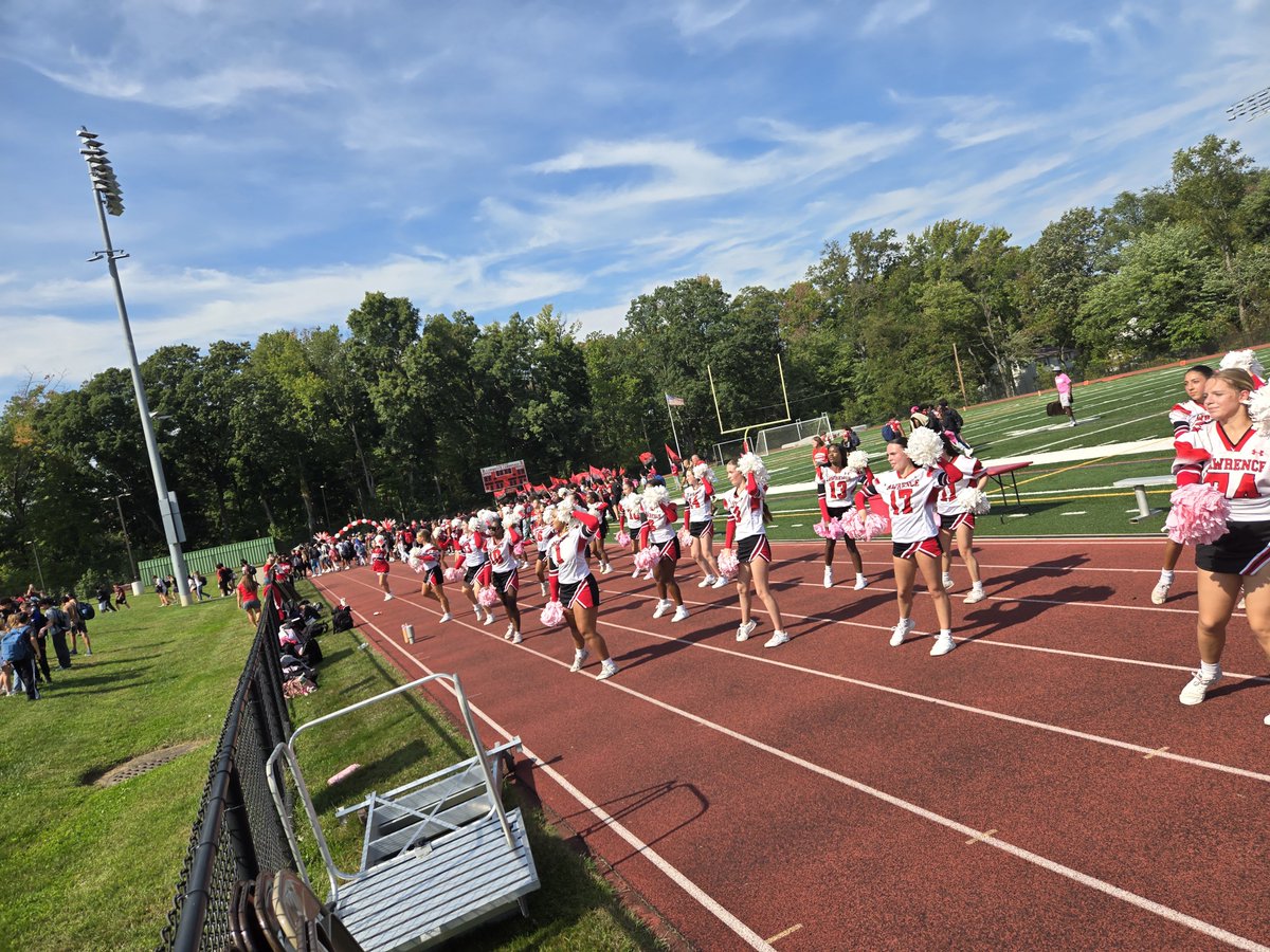 dadamltps's tweet photo. Your @CardinalsLHS 2026 Homecoming Game is underway now! Come out to support your LHS Cardinals!! HoCo court will be announced at halftime. Go Cards!! @LTPS1 @LTPSAthletics #LTPSThisIsUs https://t.co/TnUEI7F0de
