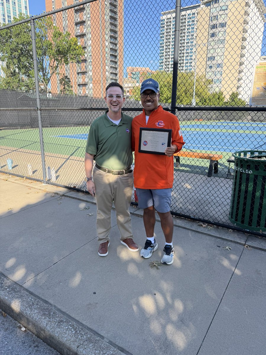 MSHSAAOrg's tweet photo. MSHSAA presents the 2025-26 NFHS MSHSAA Girls Tennis Coach of the Year award to Chris Salaveria from Clayton High School! 🎾#MOmentum #MSHSAAccomplished https://t.co/x2Y3KXo9d9
