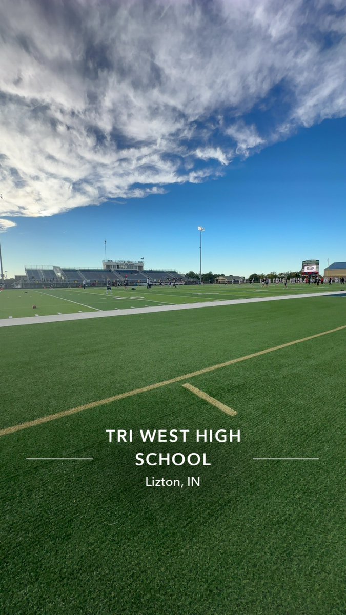 alexconnormedia's tweet photo. Follow along for live updates and highlights for Tri-West’s homecoming game against Beech Grove.
@KyleNeddenriep @indystar @indyhsscores https://t.co/aWIiyfAdTU
