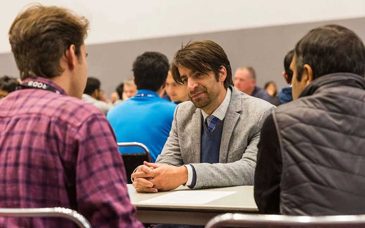 Supercomputing's tweet photo. Make a real connection. 🤝  The #SC26 Mentor–Protégé Matching offers those just starting in #HPC a chance to meet with experienced professionals.  Learn more about how this program opens the door to opportunity - and sign up to join in! https://t.co/QIo1a42Euw https://t.co/x6bhGjchVV