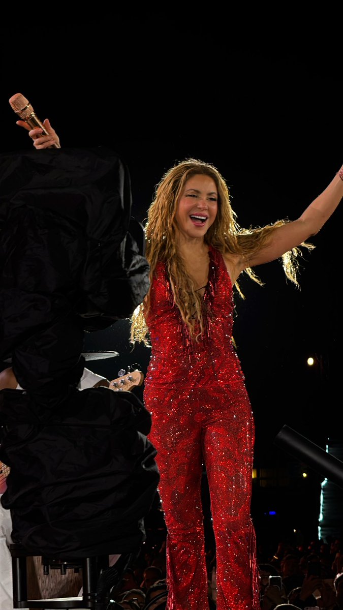 Pelloque's tweet photo. 🐺😍Que LOCURA el concierto de Shakira!!! SIN PALABRAS!!! 💫💫 https://t.co/nLe1S4xgi5