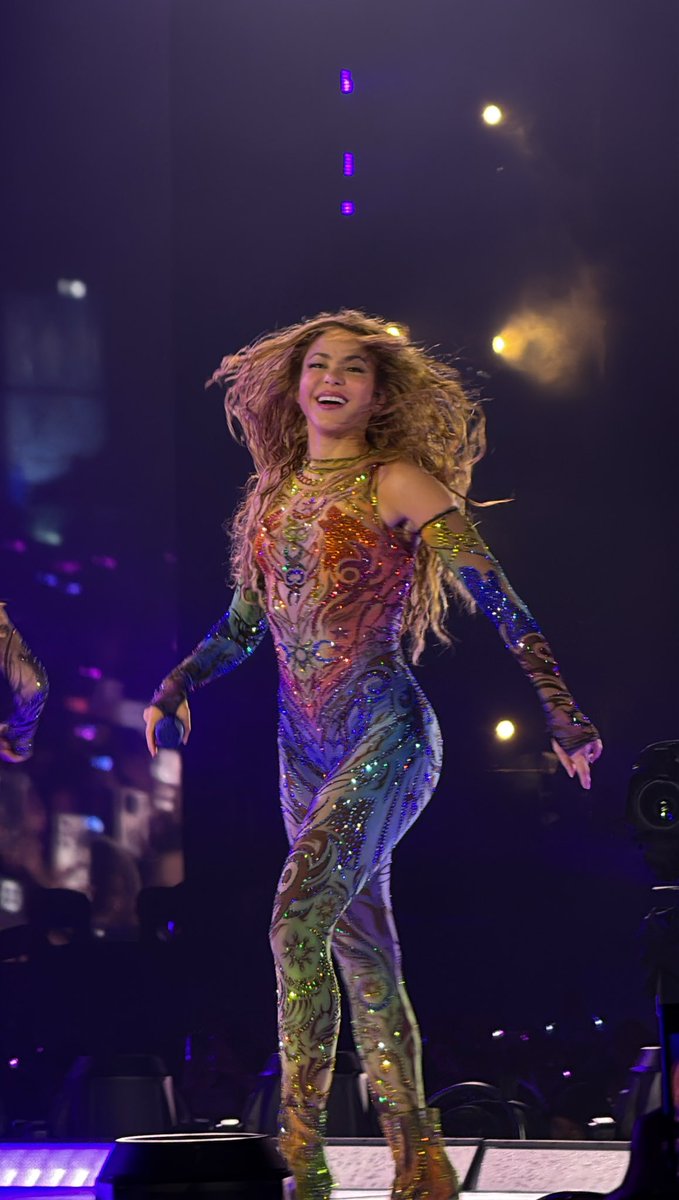 Pelloque's tweet photo. 🐺😍Que LOCURA el concierto de Shakira!!! SIN PALABRAS!!! 💫💫 https://t.co/nLe1S4xgi5