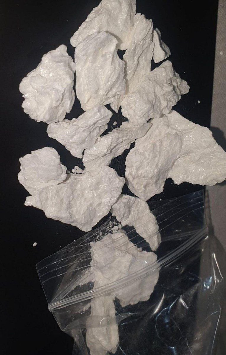 Fresh_Gaming's tweet photo. The white Stones ❄️😤

A line pls 🤣 https://t.co/Y9zt08xvxc