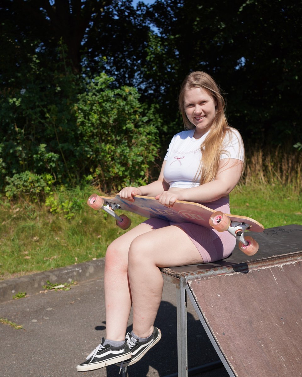 Maja_Meer's tweet photo. Wie schwer kann Longboard fahren schon sein? 😅🛹 https://t.co/uDkGYRHKSf