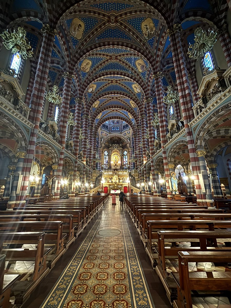 Stockavenger2's tweet photo. No es Europa, es la Basílica de María Auxiliadora y San Carlos, Almagro. https://t.co/ZYKAUtEtM5
