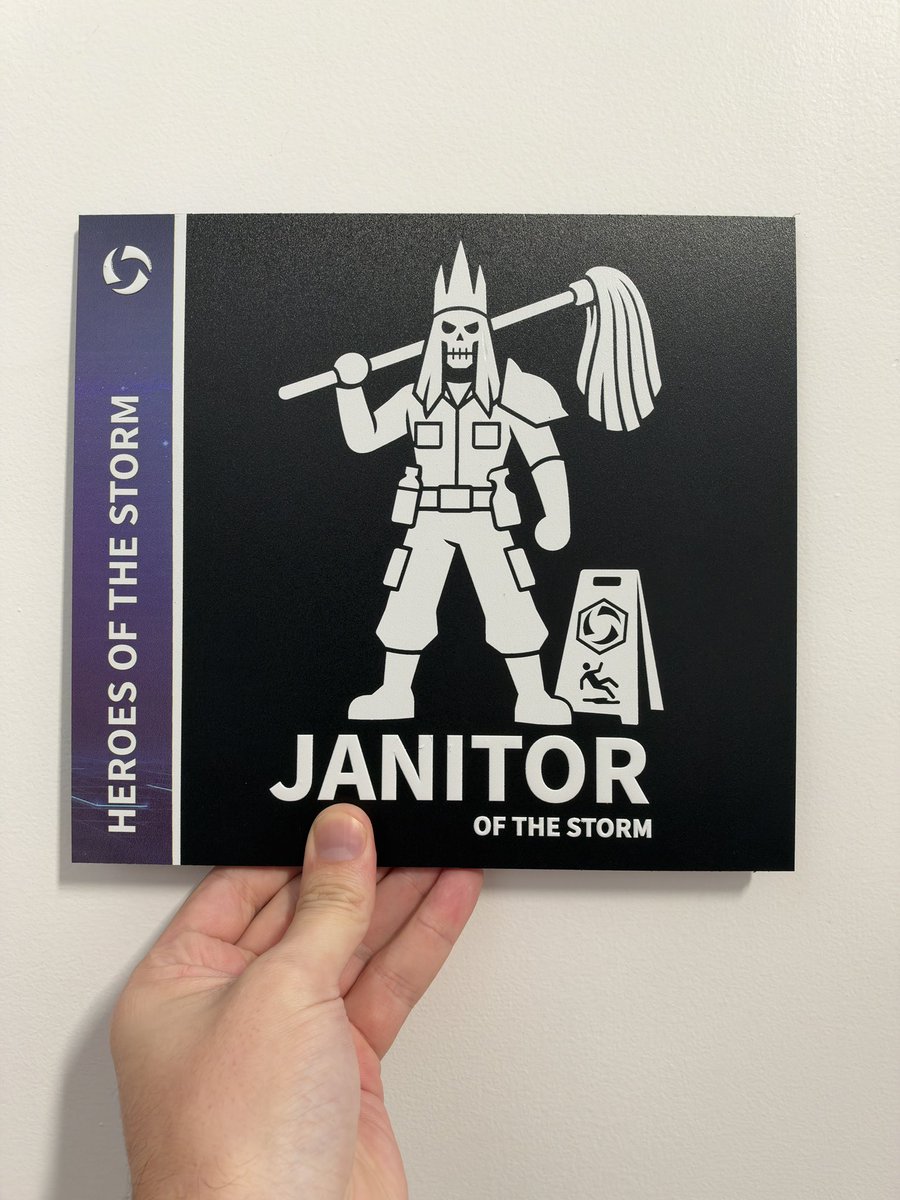 Vipey_'s tweet photo. I designed and created this at my studio. How do I get this to the Janitor so he can put it on his closet door😂 @Blizzard_Ent @BlizzHeroes #heroesofthestorm https://t.co/NholgtjfVr