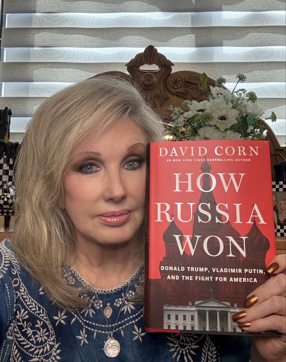 morgfair's tweet photo. #OnMyWalk to lovely book party 4  my old friend @DavidCornDC new tome “How Russia Won”! Wonderful columnist @RonBrownstein also attended. You can see this great book here & a link to @MotherJones ! Please consider subscribing, since we need to support independent journalism! 💗🌷💗