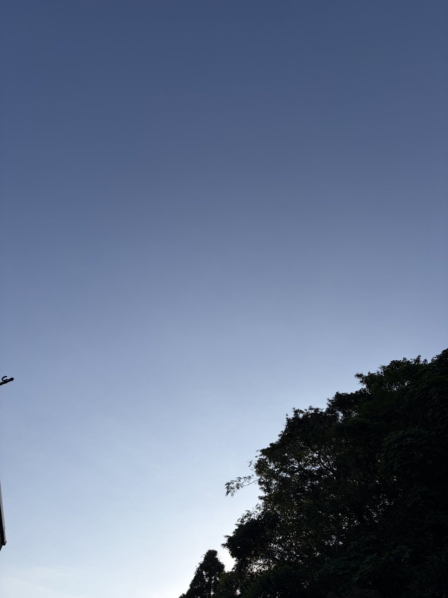 RX7FD3Shim's tweet photo. おはようさんです☀️

10月3日 アンパンマンの日
今朝は20.3℃

元気に頑張っていきましょう♪

今日も良き日に👍
本日もよろしくでーす💖✨
#フォロバ100 #ブロガー https://t.co/pTe92eGGv0