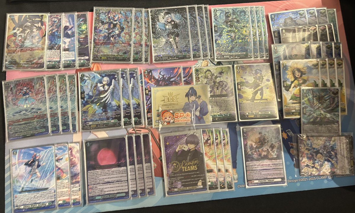NYCardfight's tweet photo. October 2nd

The Standard tournament winner at Silk Road Gaming was Woey with Zerith! 🫧 
(@A_random_guy_go)

🗣️”The Zerith token STAYS in the packaging.”

#cardfightvanguard
#VGTopDecks
#ヴァンガード https://t.co/ZBctRUwpRH