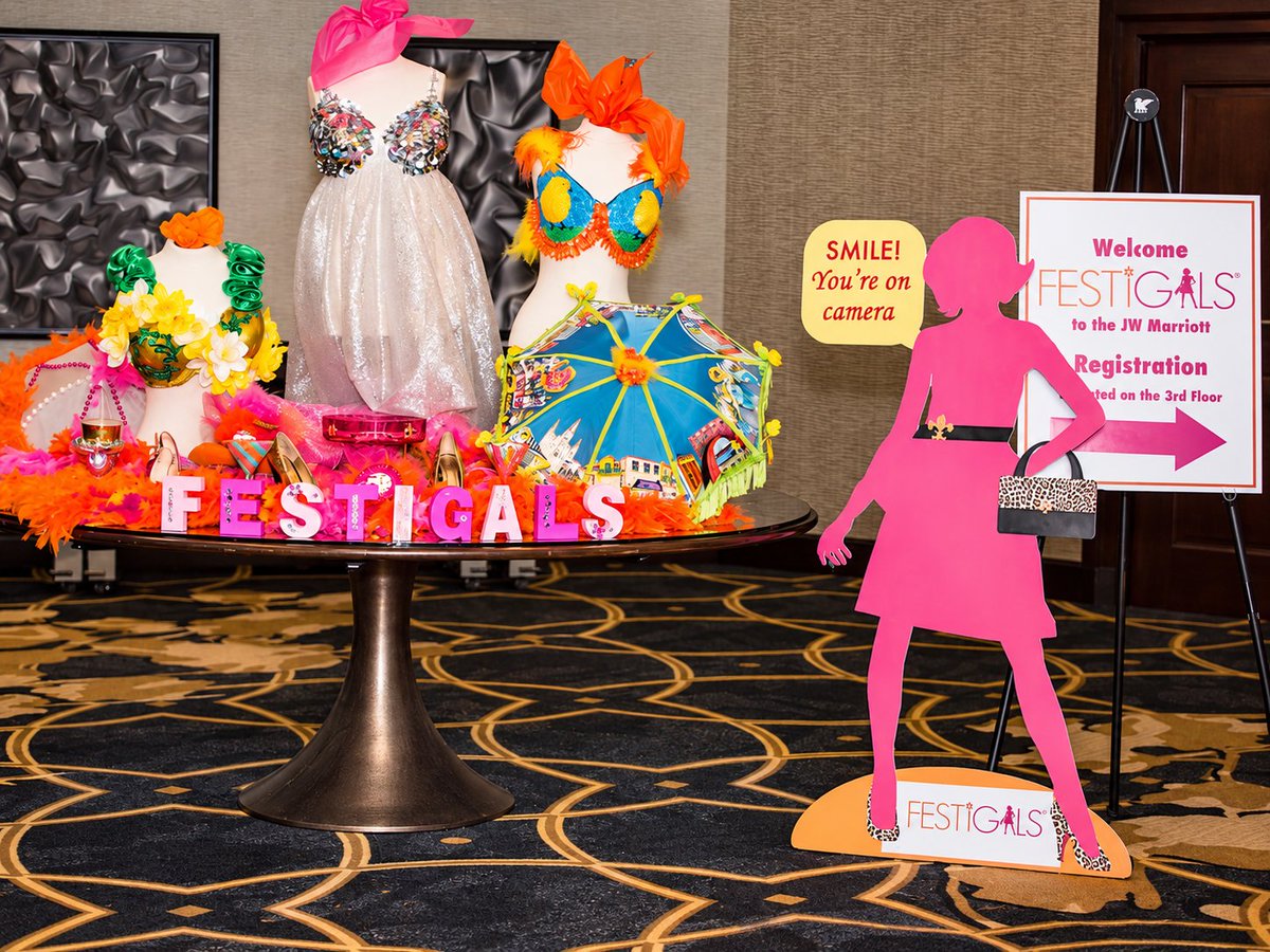 accentdmc's tweet photo. Looking back at these photos brings a lot of those memories right back.

It was fun, colorful, a little over the top, and always for something that means a lot to us.

#BreastCancerAwarenessMonth #TeamACCENT #NewOrleans https://t.co/ROQ3Xl2ffN