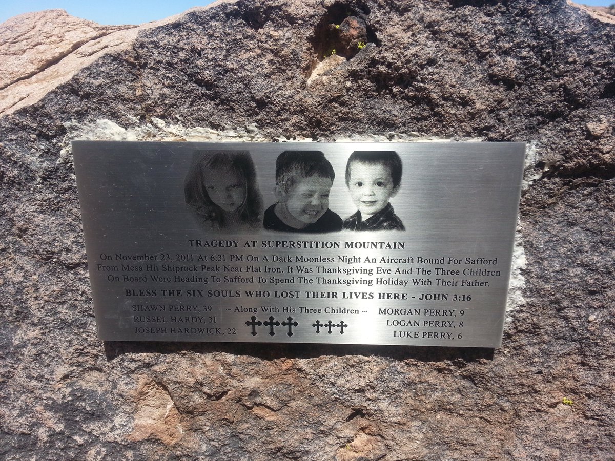 NiteOwlMN's tweet photo. This was at the top of superstition mountain East of Phoenix Arizona. So sad. Some of their toys were there as well. https://t.co/m3Niimjr5E