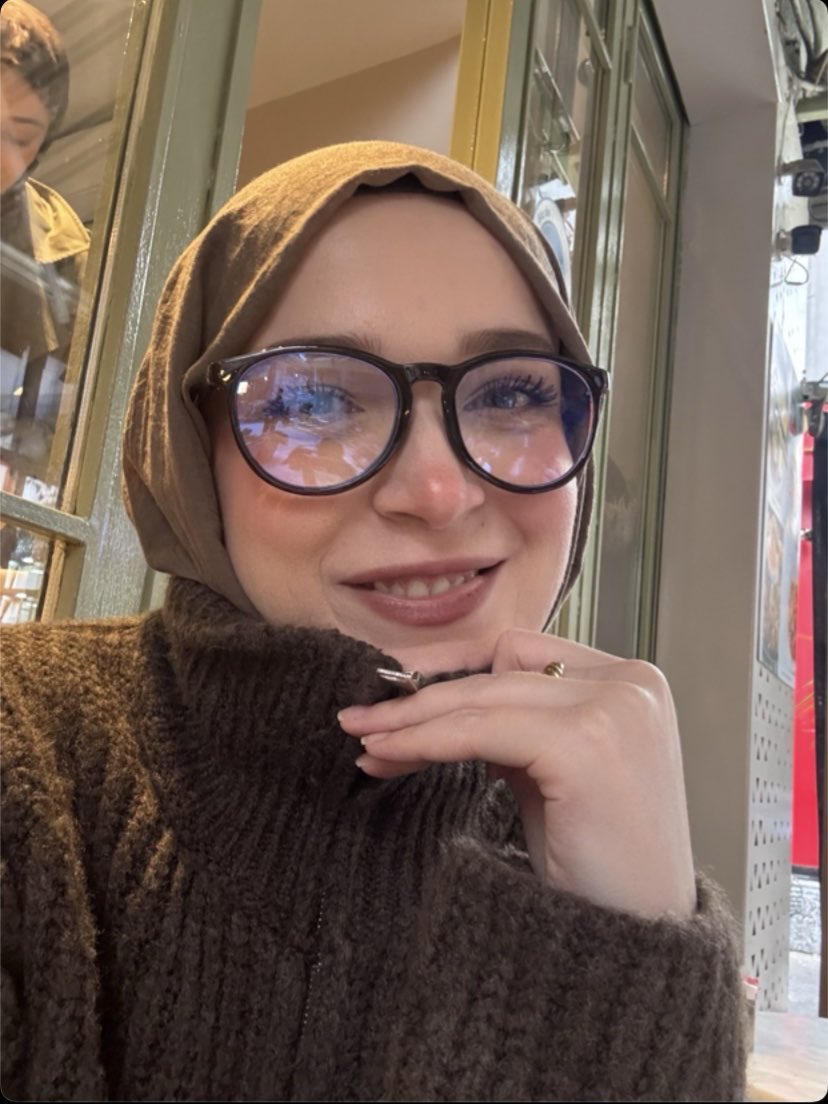 nurduyss's tweet photo. photos I feel weirdly pretty in https://t.co/wgqSSnuGsn