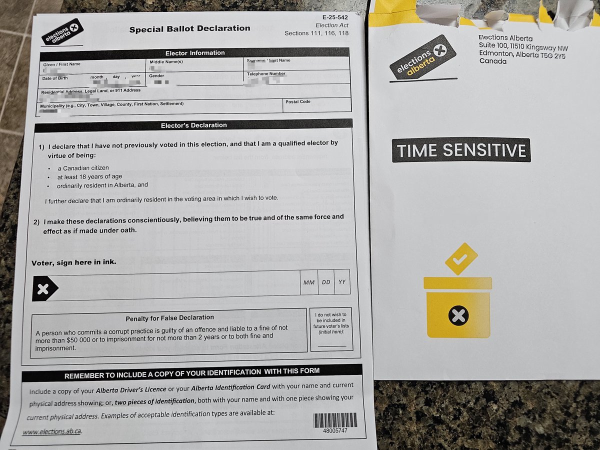 RobertDoel76's tweet photo. It came.
I'm voting for Alberta having a stronger voice over Ottawa. Voting for my grandson's future.
#Option2 https://t.co/lIAAL4A9CN