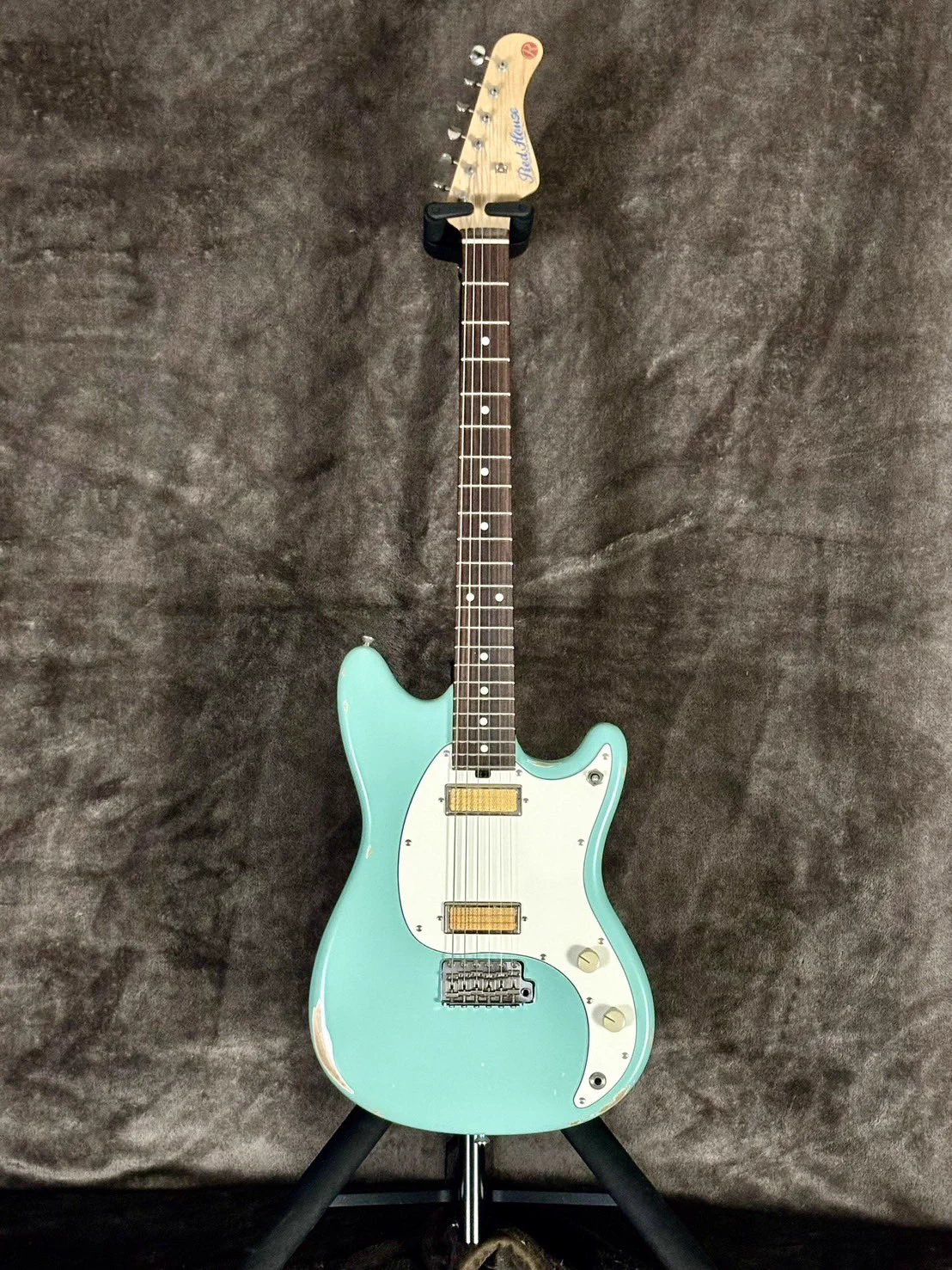 Red House Guitars on X: 