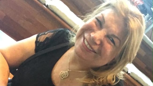 Mariaxl5v's tweet photo. @Teslafanpagefx Um sorriso para um dia cansado https://t.co/u7EHzSsUFB