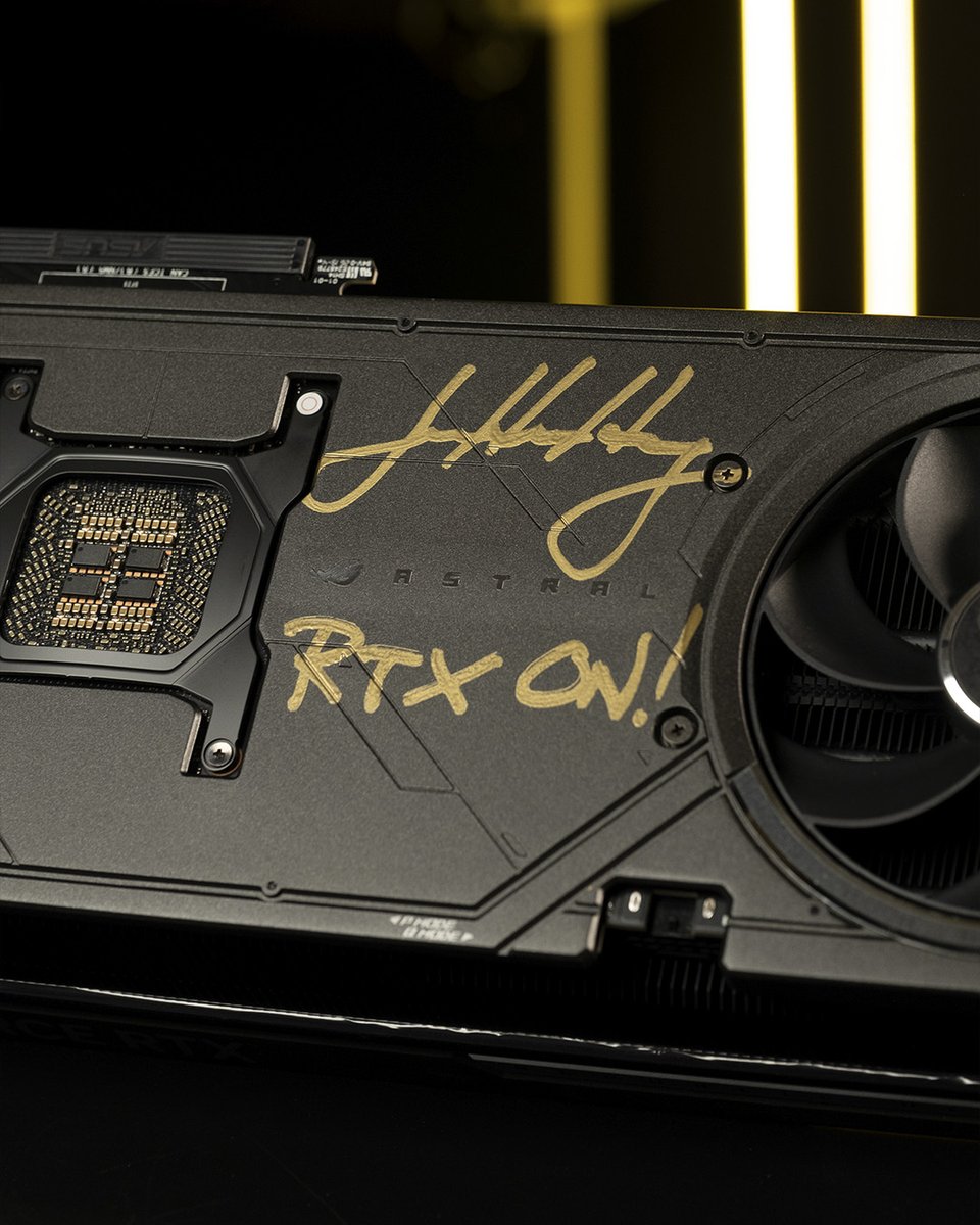 ASUS_ROGNA's tweet photo. Don't miss out on #ROGLVL20 because we've got some amazing giveaway prizes in store for you all 😍

Thanks to @NVIDIAGeForce, we will be including an ROG Astral GeForce RTX 5090 signed by NVIDIA CEO Jensen Huang! 

RSVP for ROG LVL 20 Today 👇
https://t.co/LIV2v18JSd

#ROG20thAnniversary #RTXOn