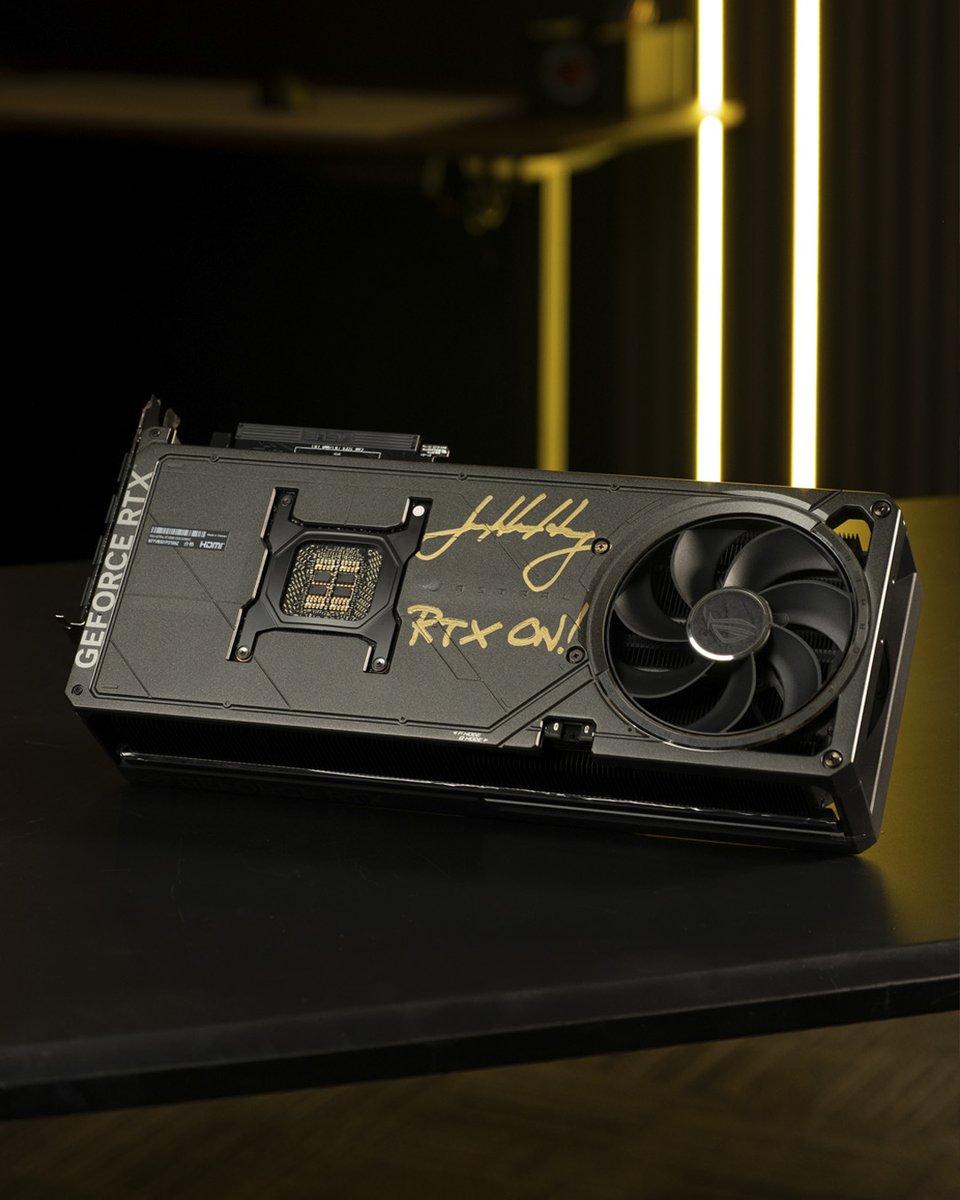 ASUS_ROGNA's tweet photo. Don't miss out on #ROGLVL20 because we've got some amazing giveaway prizes in store for you all 😍

Thanks to @NVIDIAGeForce, we will be including an ROG Astral GeForce RTX 5090 signed by NVIDIA CEO Jensen Huang! 

RSVP for ROG LVL 20 Today 👇
https://t.co/LIV2v18JSd

#ROG20thAnniversary #RTXOn