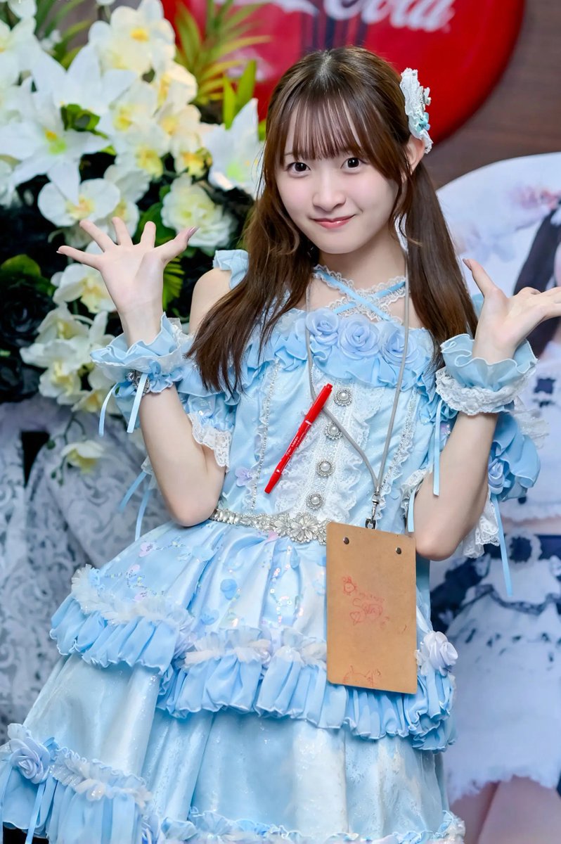 Chan17Hi's tweet photo. ＃SnowComplex
#市原さき
@snowcom_saki
#スノコン
#ReNY
2026.10.1
＃めっちゃかわいい👼
#ライブ撮影 https://t.co/oOgynOYiGY