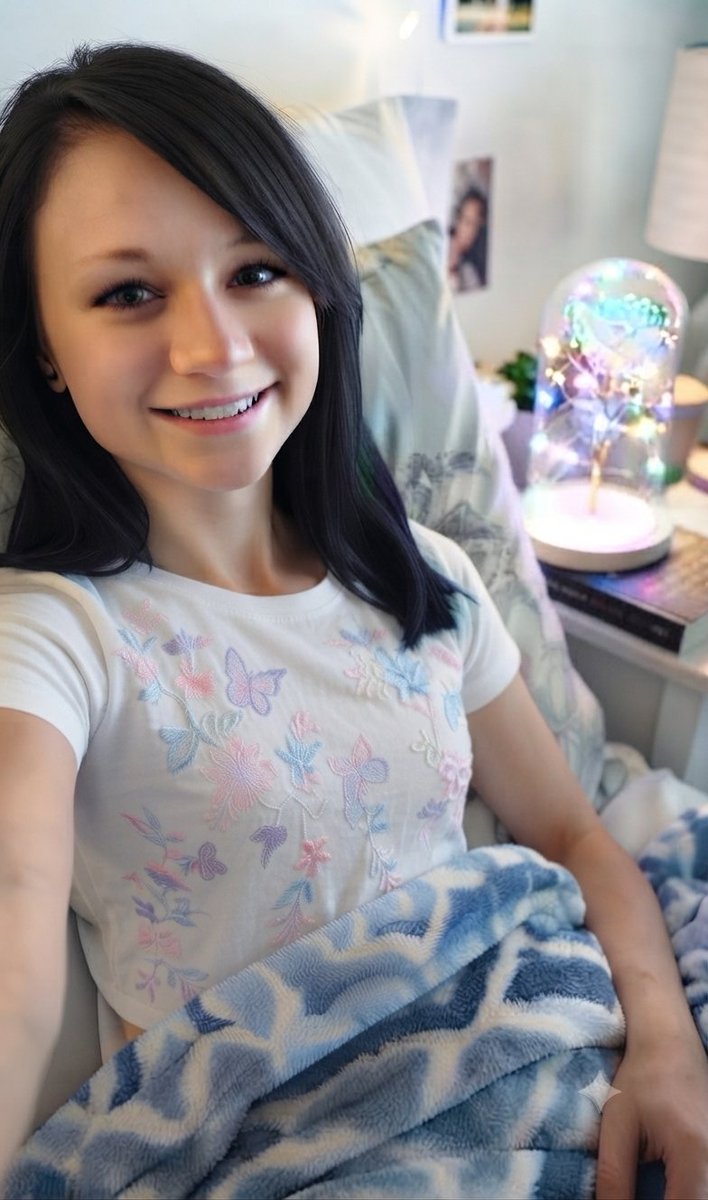 Stephalicious92's tweet photo. Anyone want to play with me? ❤️🙂 https://t.co/DF47XUOcp9