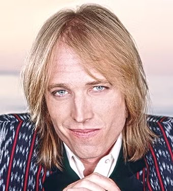 historyrock_'s tweet photo. On this day 9 years ago, in 2017, the legendary Tom Petty passed away. What a great musician. Such a huge loss. https://t.co/r4ZEHjJP9w