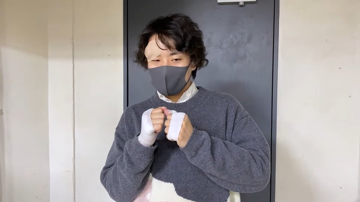 titoniku's tweet photo. マジに損傷したくるま、かわいいなー綾波じゃん
https://t.co/G6l4uFDmW1 https://t.co/D3q1avbUX4