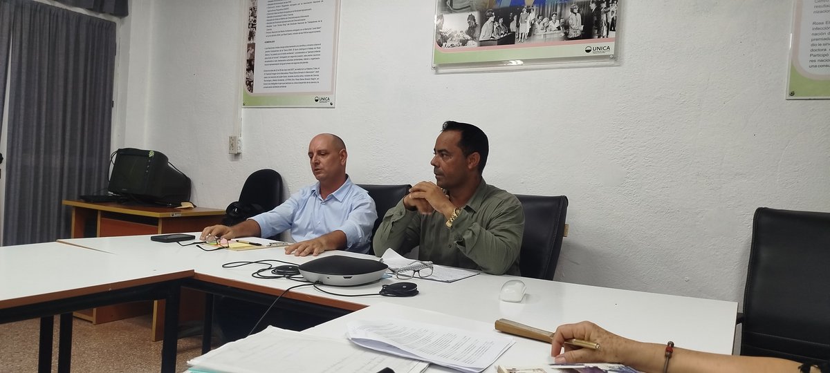 FctGallardo's tweet photo. Sesiona junta de accionistas de la La Sociedad Interfaz de Ciencia y Tecnología de la UC, UCETID SA. #Camaguey, #CiegodeÁvila #CubaEstáFirme @AlfreMene37409 @JHGcasanova @PresidenciaCuba @CubaMES @DiazCanelB @UNICACu @WalterBG_MES @CutinoMiladys @Invasorpress https://t.co/p4m4LwU1ZV