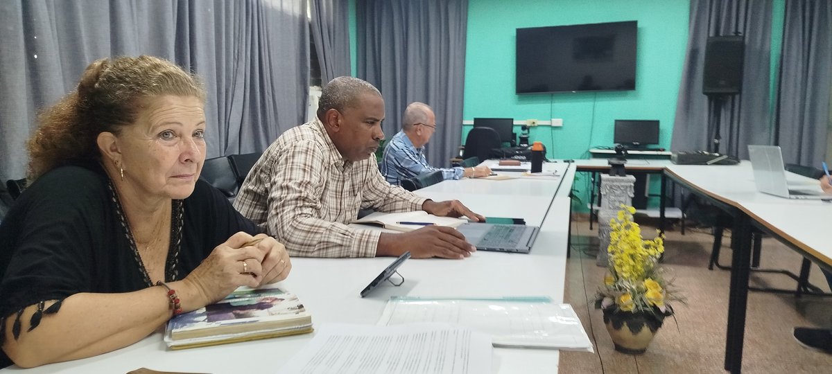FctGallardo's tweet photo. Sesiona junta de accionistas de la La Sociedad Interfaz de Ciencia y Tecnología de la UC, UCETID SA. #Camaguey, #CiegodeÁvila #CubaEstáFirme @AlfreMene37409 @JHGcasanova @PresidenciaCuba @CubaMES @DiazCanelB @UNICACu @WalterBG_MES @CutinoMiladys @Invasorpress https://t.co/p4m4LwU1ZV