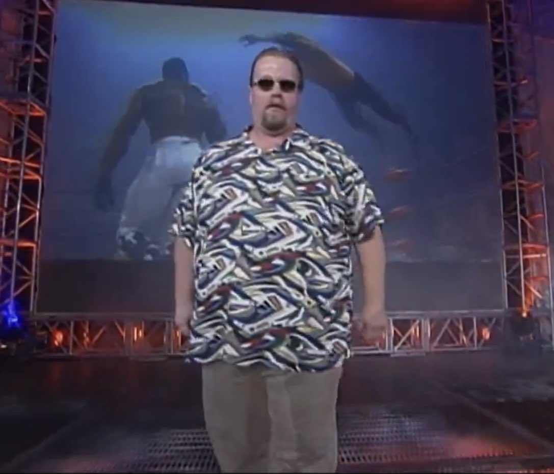 CAPTAINxSPANKY2's tweet photo. @YinzerDestroyer @CALLAS_33 @LoidKr8675309 @AndysBull1243 @937theFan Callas is so big he makes Smokey Madden look like a fucking model!
#GETINMYBELLY #SLOB #EAD https://t.co/8tT3z1kmGL