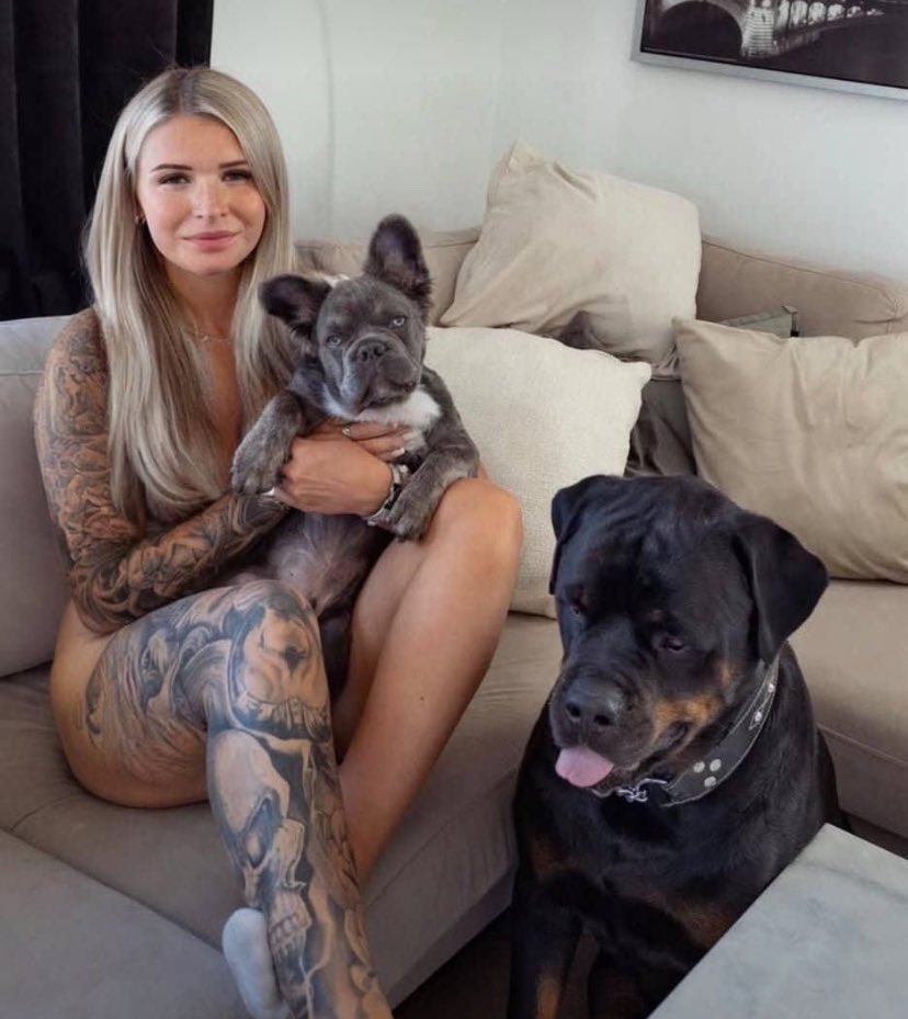 JenniferPasicx's tweet photo. Cuddling with my sweet and cuddly doggy always gets me feeling horny 😩💦🍆🔞
Can't blame us for getting naughty and making videos😩🔞.. you can tap the link In my bio if you want my naughty videos 😚

#zoophilia #dogknot #beastiality #doglover #zoomodel #zoopositivity https://t.co/XkcwQEJ9Jo