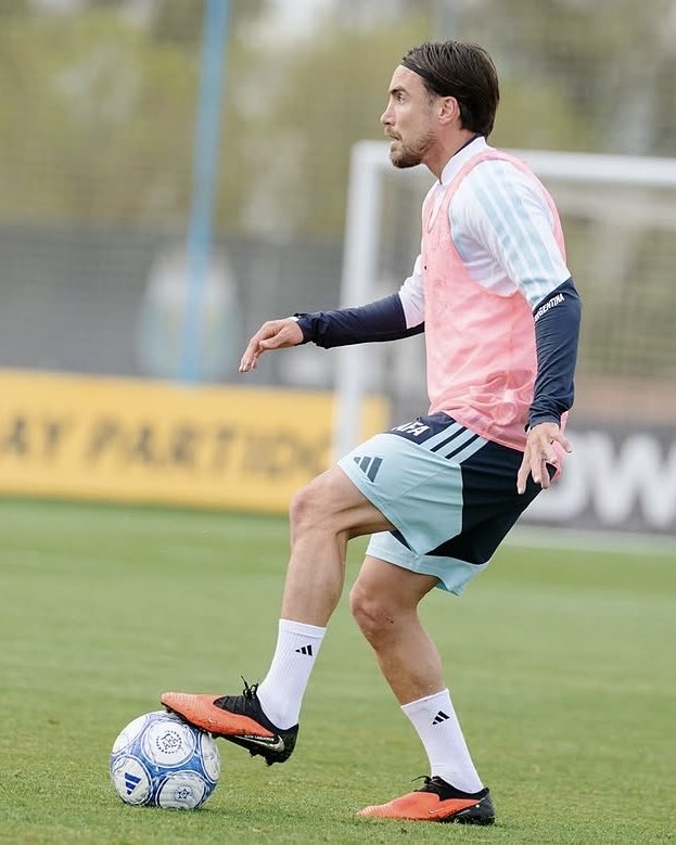 AFASeleccionEN's tweet photo. 🇦🇷🔋 https://t.co/97h05yzn6R