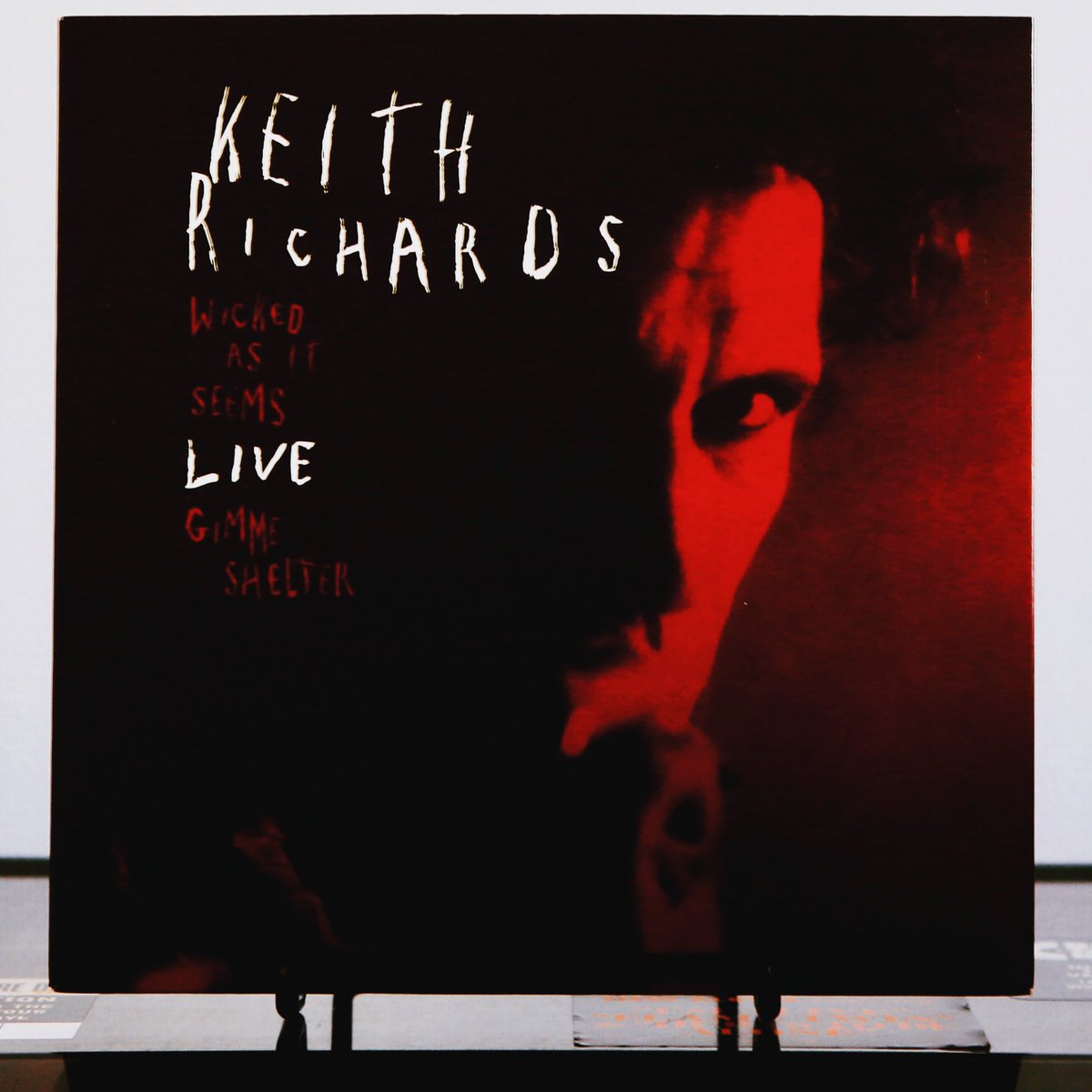newratcom's tweet photo. ・
music
・
・
🎶 Wicked As It Seems 🎶
®️Wicked As It Seems (Live)
@ KEITH RICHARDS
#keithrichards #music
#analogrecord #relaxation https://t.co/AvFyvXshHx