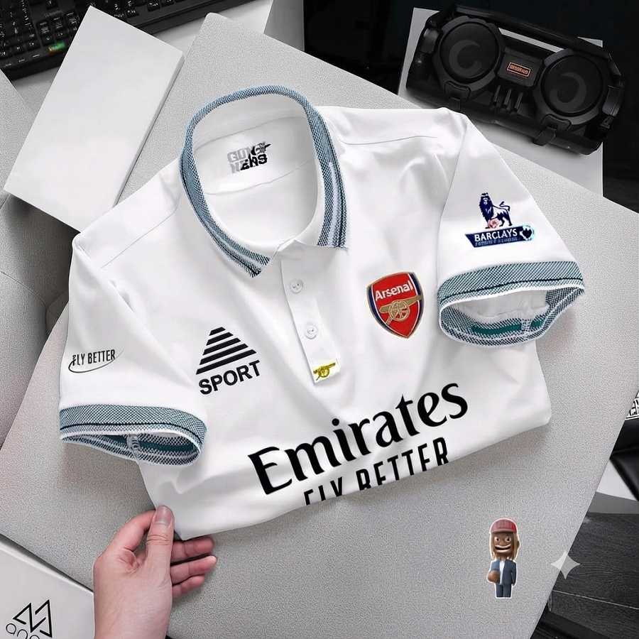 FitnessPood's tweet photo. GUNNERS✨ 

Arsenal deserves a special dedicated list of your team jerseys because
1. some of the best kits are arsenals 
2. you are trying, we give you your flowers

click and order on the website

chat with a real human agent 24/7