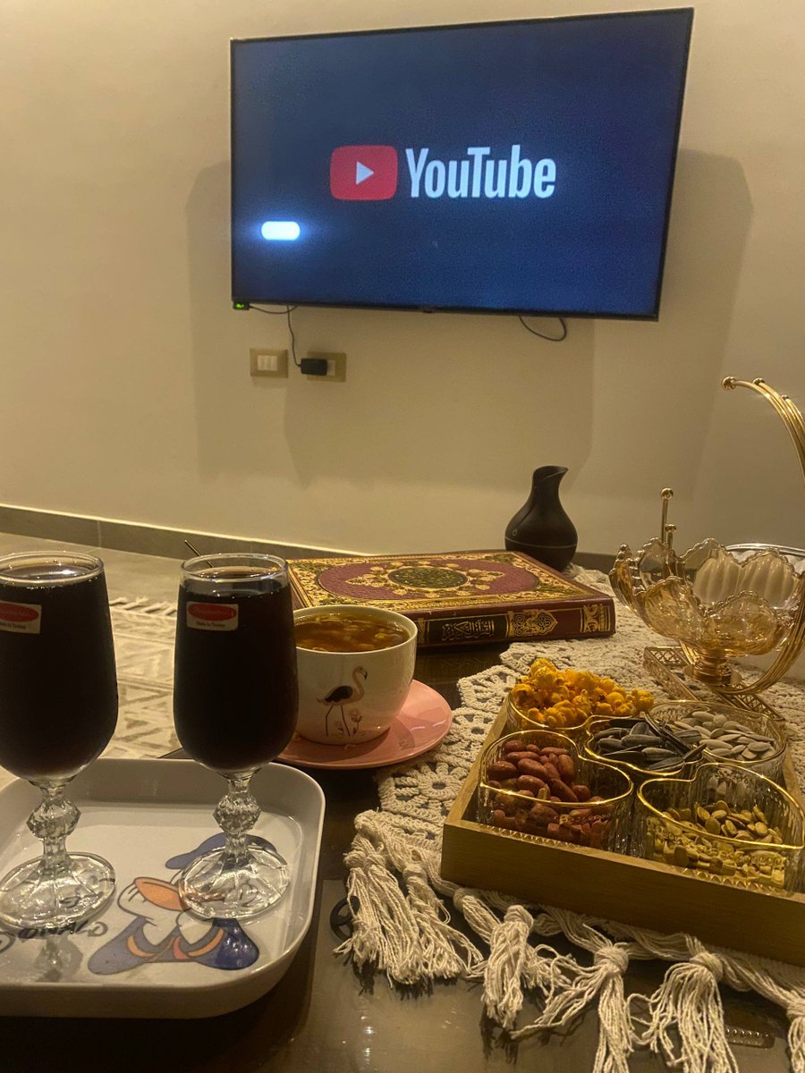 Zy_997's tweet photo. اول مره نتقابل ٣/١٠
و النهارده ٣/١٠ بس من بيتنا ، تزوجنا 🤎🦥 https://t.co/uAIaE4R3mk