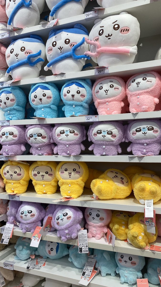 ilikep1cklez's tweet photo. finally miniso restocked chiikawa https://t.co/EglPbFBSvV