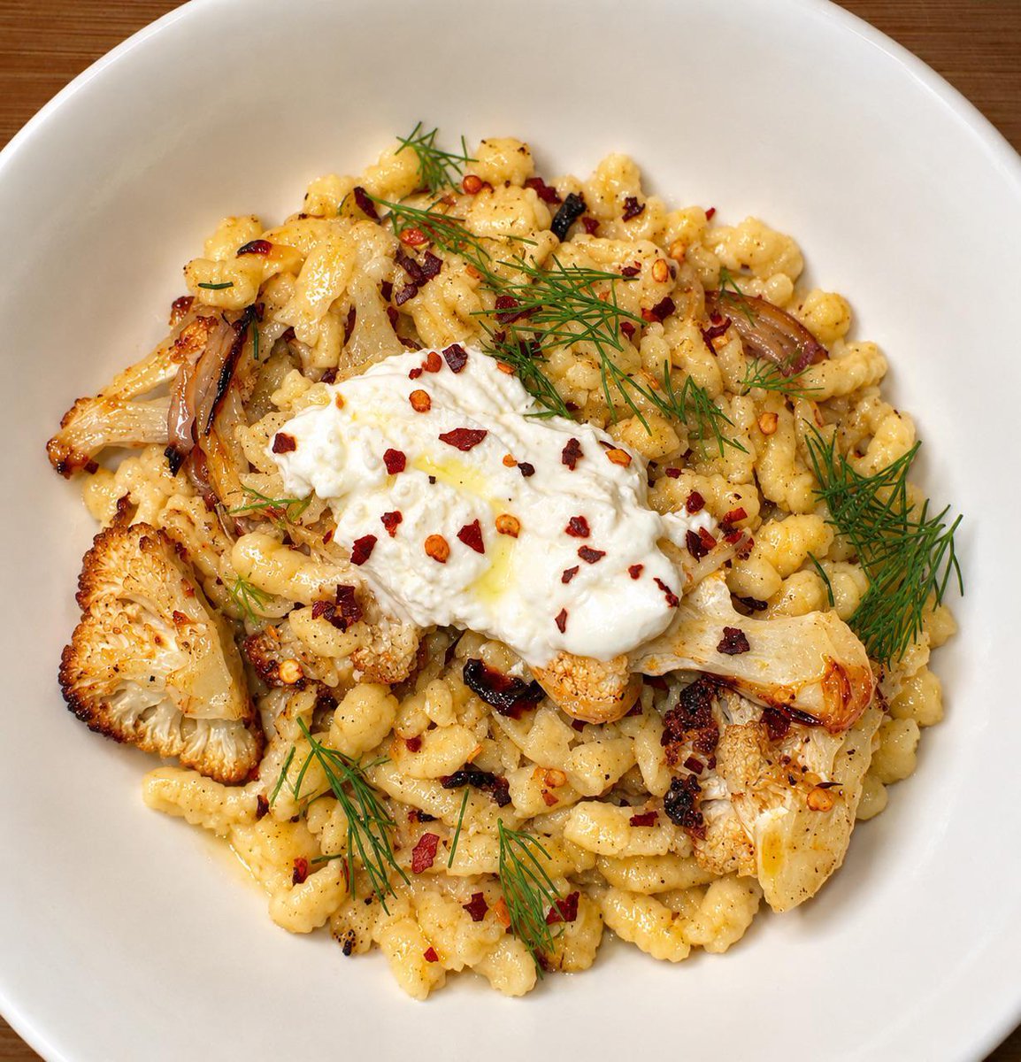 homevsfastfood's tweet photo. [Homemade] Spaetzle with Roasted Cauliflower and Shallots
#homemadespaetzle #roastedcauliflower #shallots #comfortfood #germanrecipes #homecooking #food #recipes #foodpic #foodie #foodlover #cooking #hungry #goodfood #homecookingvsfastfood https://t.co/sCQhMoKFFj