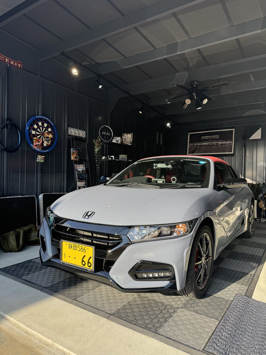 catalyst_fk7's tweet photo. 晴れたので干しテント
次は何を失敗しよかなあ🤣

#SUPERONE
#Ｓ６６０ https://t.co/qAjmAOoafm