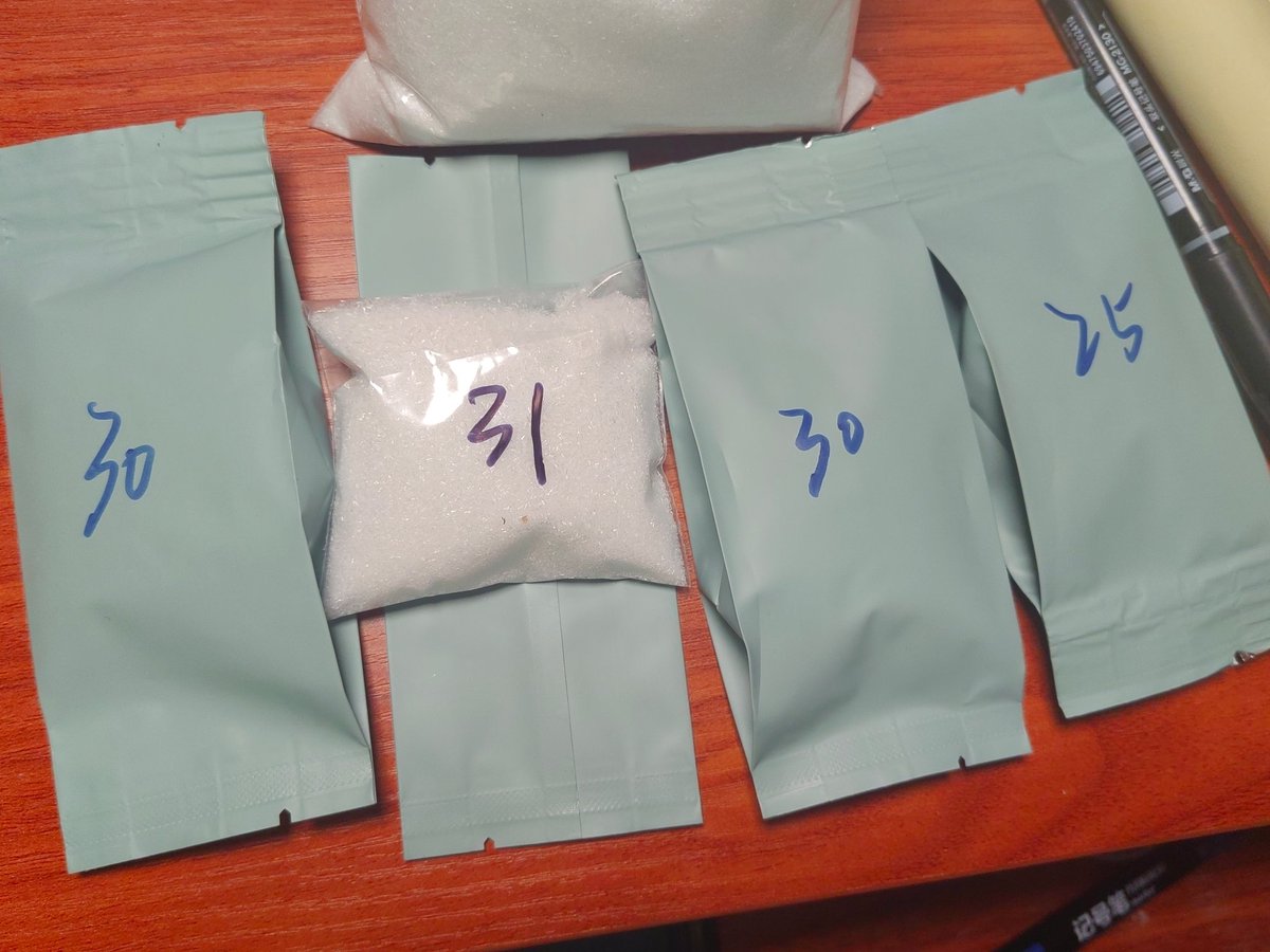 67De_dian's tweet photo. pr原料药急出…
10r/g，邮费16r
哦靠有意者联系…我想早上就发货啊啊啊
好绝望 https://t.co/KaLNzLXrtY