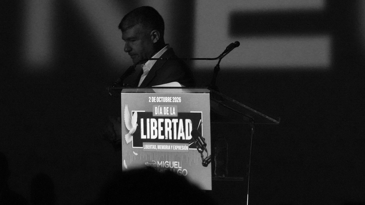 mauriciotabe's tweet photo. El #2DeOctubre es un capítulo de nuestra historia que duele y que no debemos olvidar.

Pero tampoco debemos olvidar qué movió a aquellos estudiantes: la esperanza de vivir en libertad, poder expresarse y alzar la voz.

En Miguel Hidalgo resignificamos este día porque creemos que la libertad sigue siendo el motor para construir un mejor país. #DiaDeLaLibertad