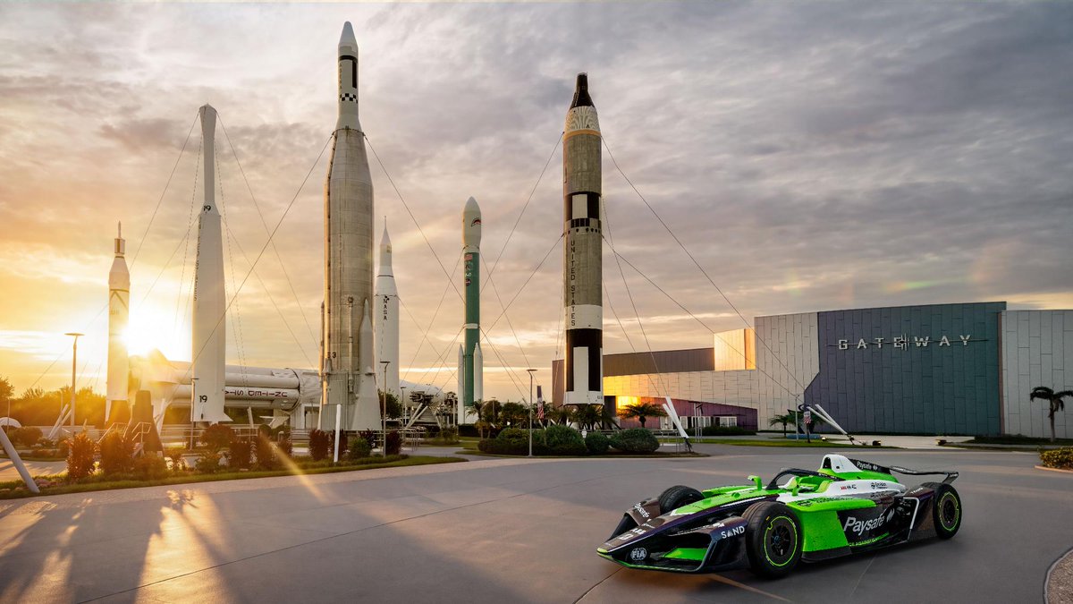 Envision_Racing's tweet photo. The perfect place to launch a rocket ship... 🚀 https://t.co/YyAEP2uGXY