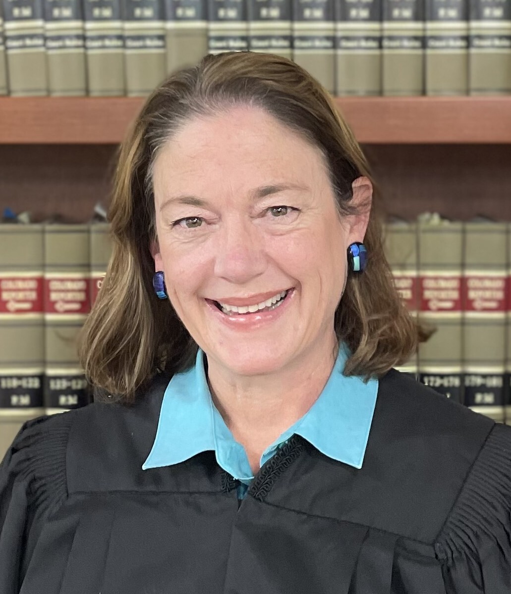 ABAJournal's tweet photo. Melissa Hart, the chair of the ABA Legal Ed council, dies. https://t.co/tbNe7I5Se2 #ABA #legaleducation @juliannehill https://t.co/gXae9qmoZH
