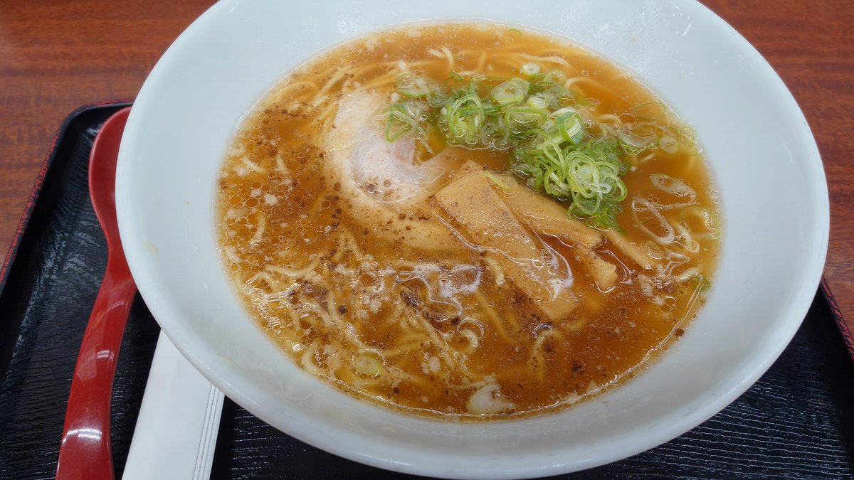 m18017776's tweet photo. @dY9l41UPrjEirKz ユージ先生おはよーございます！
家では野菜が多いのですが、外出するとつい。。。😅
長生き出来るよう気を付けます、ありがとうございまし🙆‍♂️
そんな今日は我慢出来ず足羽川に来てしまいました😅😅
寒かったので朝方ラーメン食べちゃいましたよ😵
お腹いっぱい、フルシモツケでやってみまーす🎣✨️ https://t.co/BxgNSumpHE