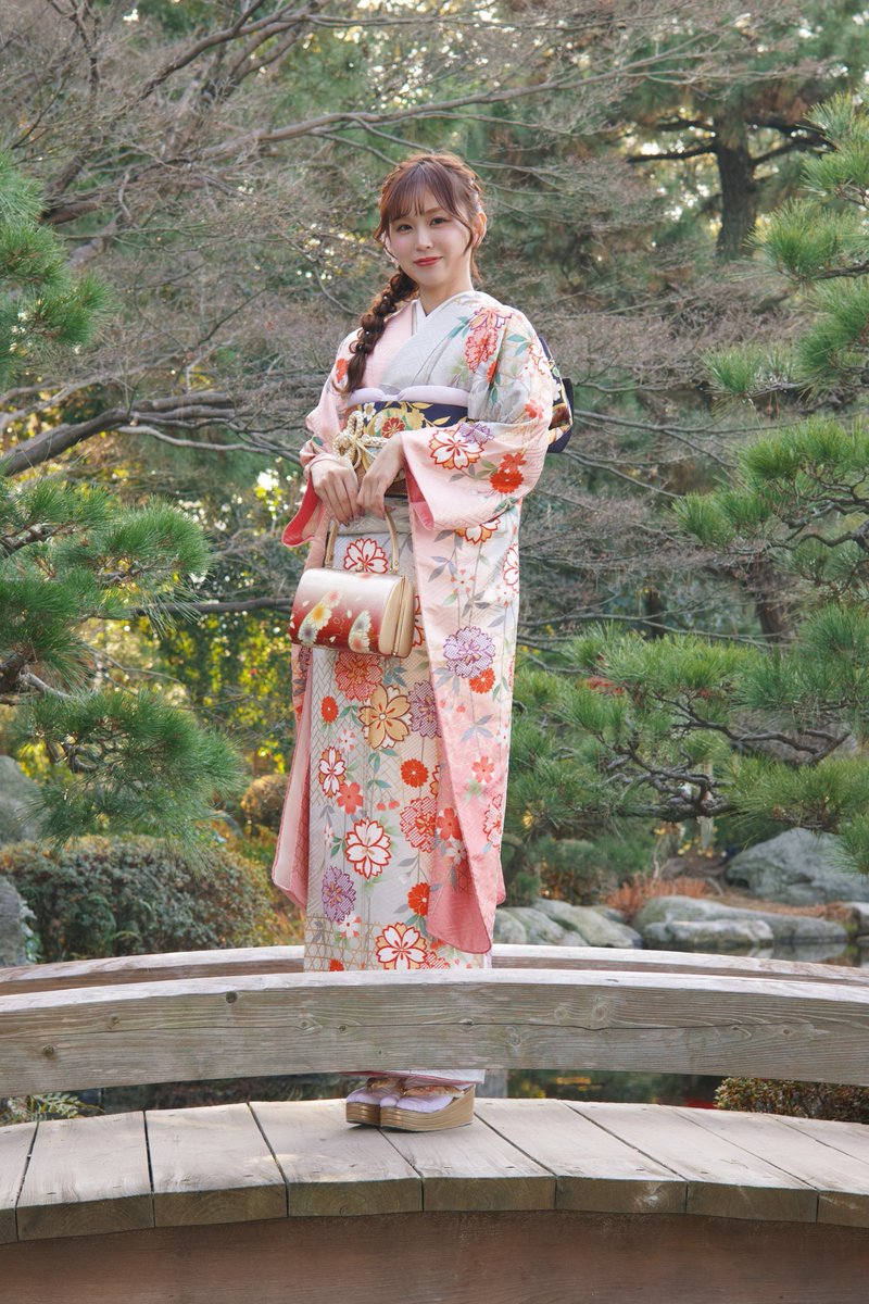 babechan1365's tweet photo. あみちゃんお誕生日おめでとう🎉

#美波あみ
#STORAGE撮影会 https://t.co/lgN6ISsCAk