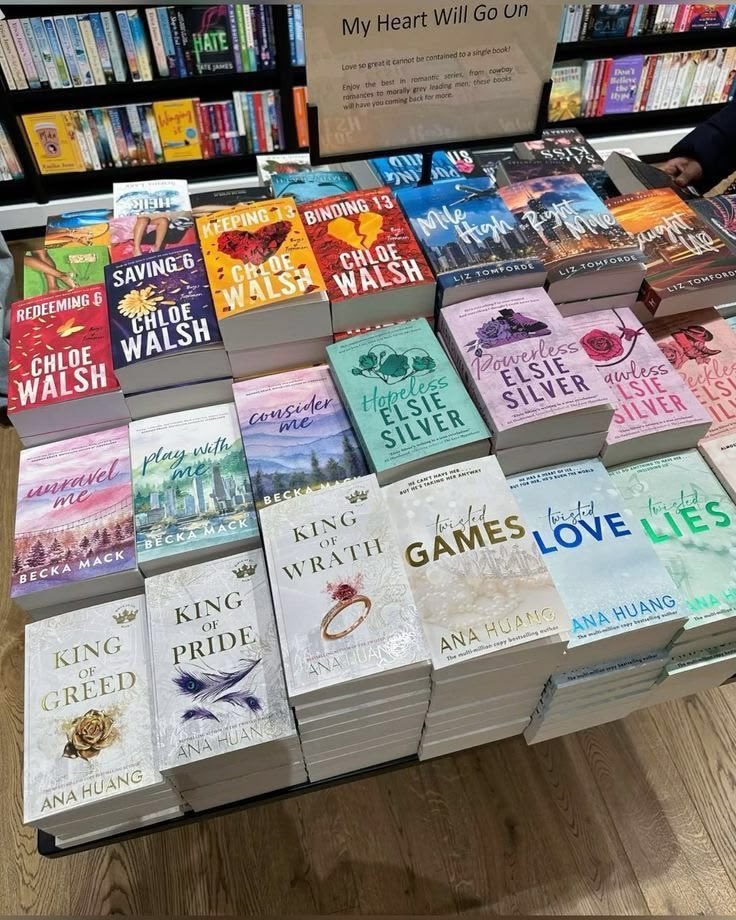 aulineboards's tweet photo. You will always see me in a book store 📚 https://t.co/XMCCK7R0qJ